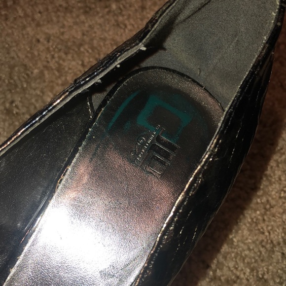 🚂Metallic leopard platform heels - Picture 3 of 7